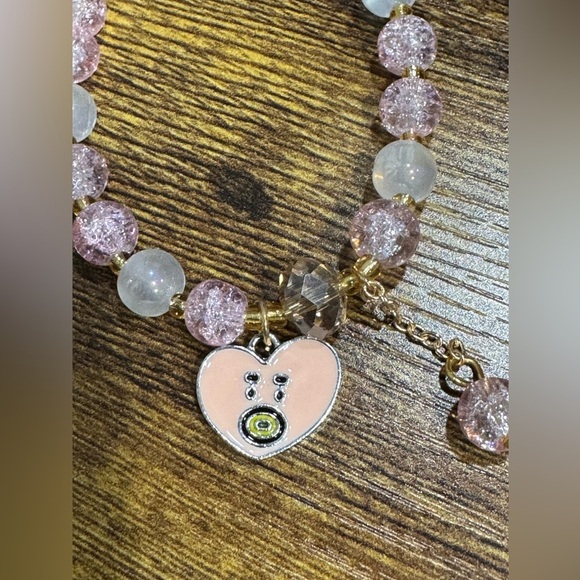 Pink and White Beaded Bracelet with Heart Charm - Picture 2 of 3